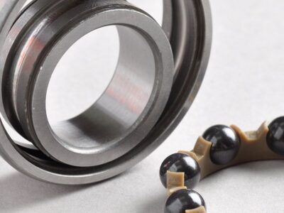 Hybrid ceramic bearings